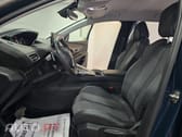 Peugeot 3008 1.6 Hybrid  EAT8 Allure