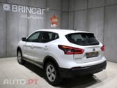 Nissan Qashqai Outro