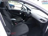 Peugeot 208 1.5 BlueHDi Allure