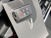 Jaguar XE 200d R Dynamic RED 
