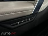 Land Rover Discovery Sport P300e R-Dynamic