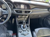 Alfa Romeo Stelvio V6 2.9 Bi-Turbo AT8-Q4 Quadrifoglio
