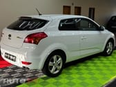 Kia Ceed S Coupé 1.4 CVVT EX ISG