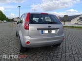 Ford Fiesta 1.25 First Edition - Um dono
