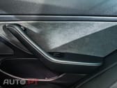 Tesla Model 3 Long Range Tração Integral