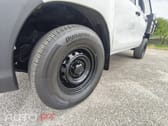 Toyota Hilux 2.4 D-4D 2WD CD