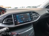 Peugeot 308 1.5 BlueHDi Business Line
