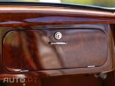 Jaguar S-Type 3.8