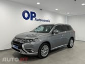 Mitsubishi Outlander 2.4 Intense
