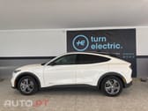 Ford Mustang Mach-E 75.7 kWh Base