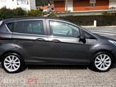 Ford B-Max 1.0 EcoBoost Titanium
