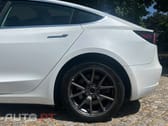 Tesla Model 3 SR Plus