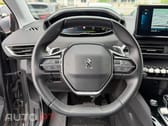 Peugeot 3008 1.6 Hybrid Allure e-EAT8