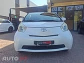 Toyota iQ 1.0 VVT-i 2 MultiDrive