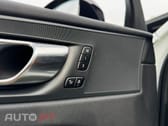 Volvo XC60 2.0 T6 PHEV R-Design AWD