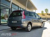 Citroen C4 Picasso Outro