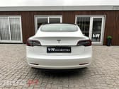 Tesla Model 3 Long-Range RWD