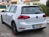 Volkswagen Golf 1.0 TSI Confortline