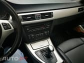 BMW 320 BMW 320D Touring | Nacional | tecto panorâmico | automático | IUC 50