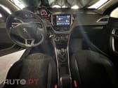 Peugeot 2008 1.2 PureTech Style
