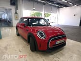 MINI Cooper Cooper Premium Essential Auto