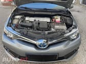 Toyota Auris 1.8 HSD Comfort +P.Techno+P.Sport