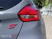 Ford Focus 2.0 EcoBoost ST c/ Pack Pele Desportiva