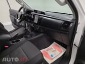 Toyota Hilux 2.4 D-4D 2WD CD Tracker