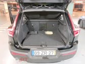 Volvo XC40 2.0 T4 R-Design