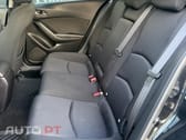 Mazda 3 1.5 Sky-D Evolve
