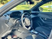 Peugeot 2008 1.2 Hybrid Style e-DCS6