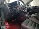 Volkswagen Golf GTI Performance DSG