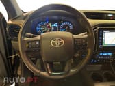 Toyota Hilux 2.8 D-4D 4WD Invincible