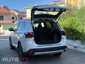 Mitsubishi Outlander 2.2 DI-D Instyle Navi