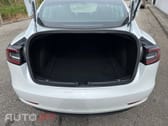 Tesla Model 3 Tração Traseira