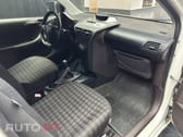 Toyota iQ 1.0 VVT-i