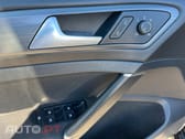 Volkswagen Golf 1.6 TDI R-Line DSG