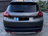 Peugeot 2008 1.2 PureTech Crossway