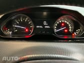 Peugeot 2008 1.2 PureTech Style