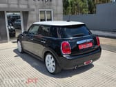 MINI Cooper D AUTO 5 Portas