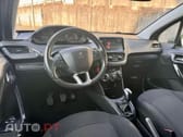 Peugeot 208 1.2 PureTech Signature