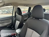 Mitsubishi L200 2.4 DI-D CD Campera 4WD