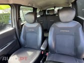 Dacia Lodgy 1.5 Blue dCi Stepway 7L