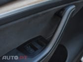 Tesla Model Y Performance Tração Integral