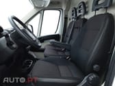 Peugeot Boxer 2.0 BlueHDi 335 L3H3 Premium