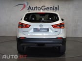 Nissan Qashqai 1.3 DIG-T N-Connecta J18