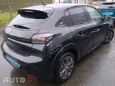 Peugeot E-208 50 kWh Allure Roadtrip