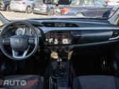 Toyota Hilux 2.4 D-4D 2WD CD CM