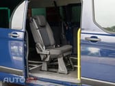 Ford Transit Custom Adaptada p/ 3 cadeiras de rodas