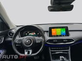 MG EHS PHEV Hybrid Luxury